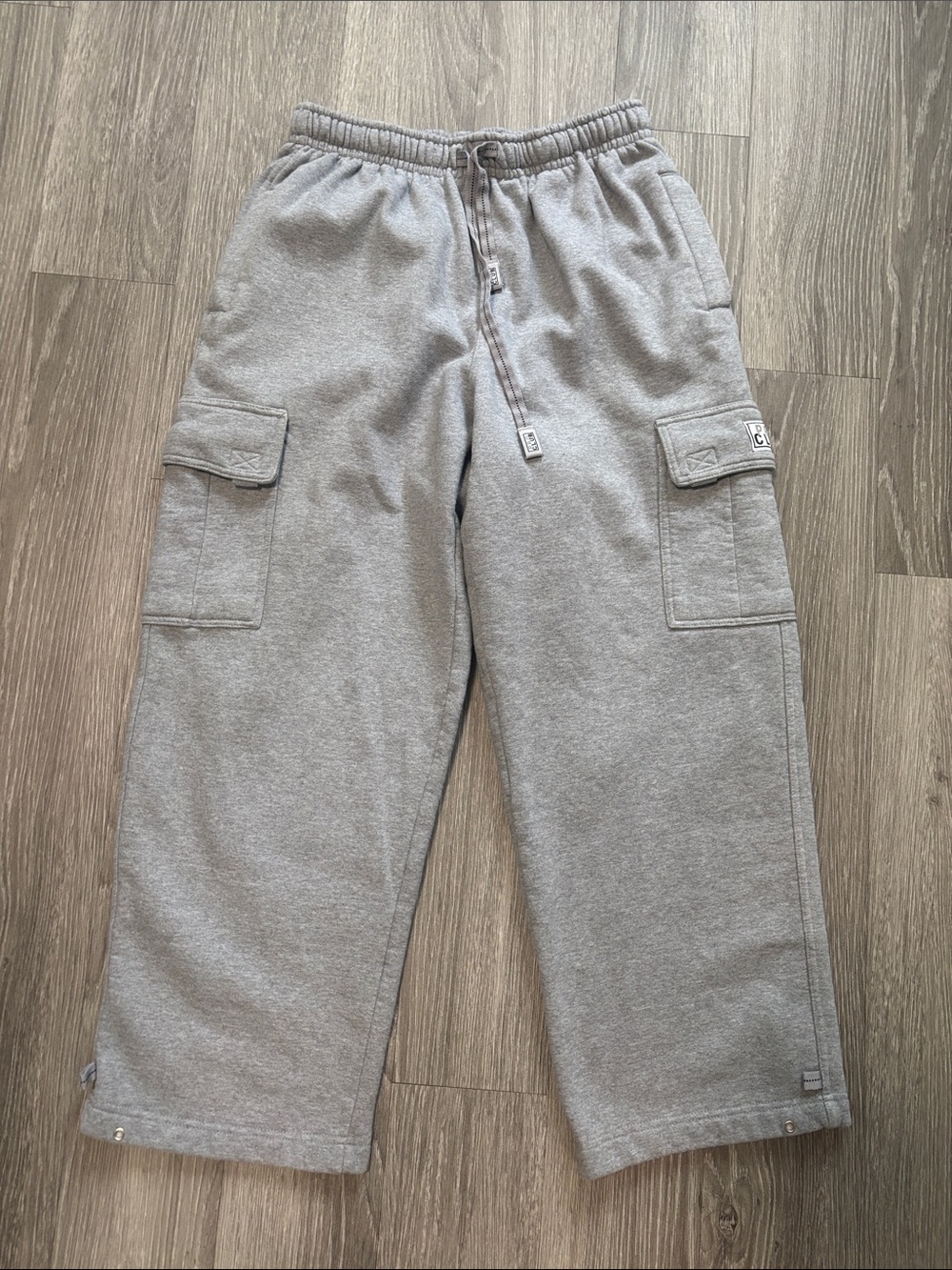 Casual Cargo Sweatpants in Light Gray